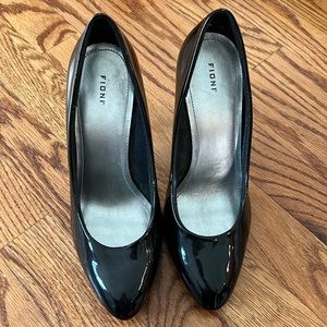 Black patent leather 2.5 inches